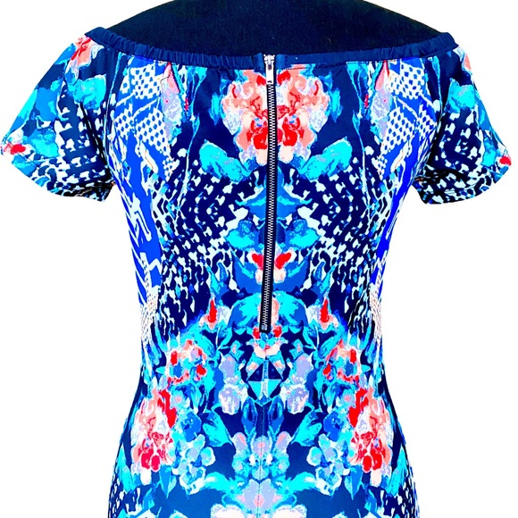 Forever 21 Abstract Printed Dress - Picture 5 of 5